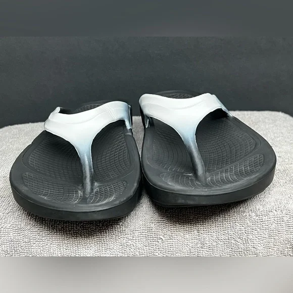 OOFOS OOlala Luxe Womens Size 11 Sandals Recovery Sport Flip Flops Comfort - Picture 4 of 8